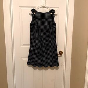 Precious blk/whi polka dot dress scalloped hem sz 4